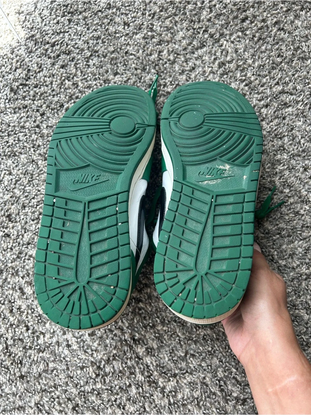 Air Jordan 1 Low Pine Green